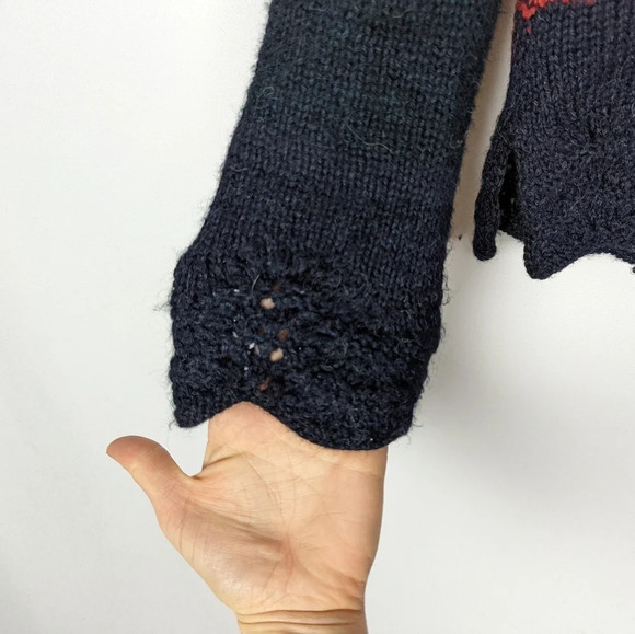 PERUVIAN CONNECTION sz.S 100% Alpaca Floral Chunky Knit Scalloped V Neck Sweater - Picture 8 of 10